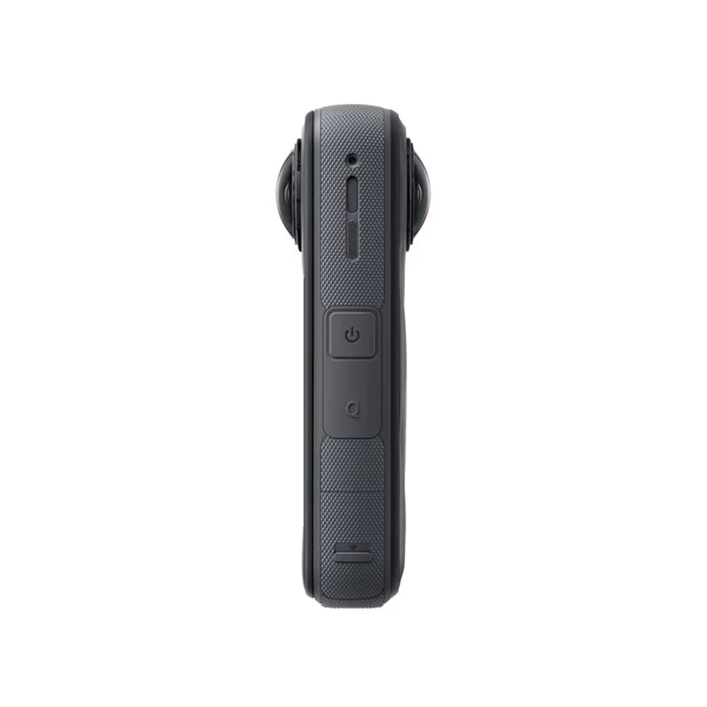Insta360 X5 X4 Fotocamera 8K Impermeabile, Videocamera d'Azione 360° con Sensori da 1/1.28" 48MP, Video HDR 360° 8K, Foto 360° 72MP per Sport e Viaggi