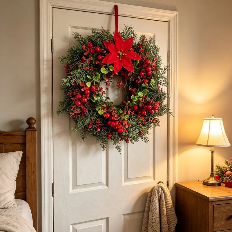 Ghirlanda Natalizia Luminosa di Pino ed Eucalipto, Ghirlanda Artificiale con Bacche Rosse per Decorazione di Portici, Case di Campagna e Feste Natalizie